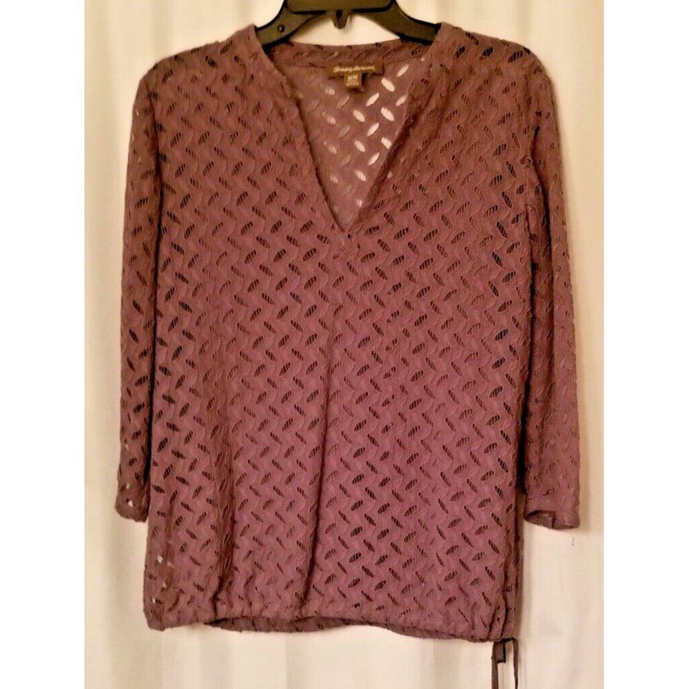 Tommy Bahama Women's Top Open Weave Design Gray V-Neck Size Medium